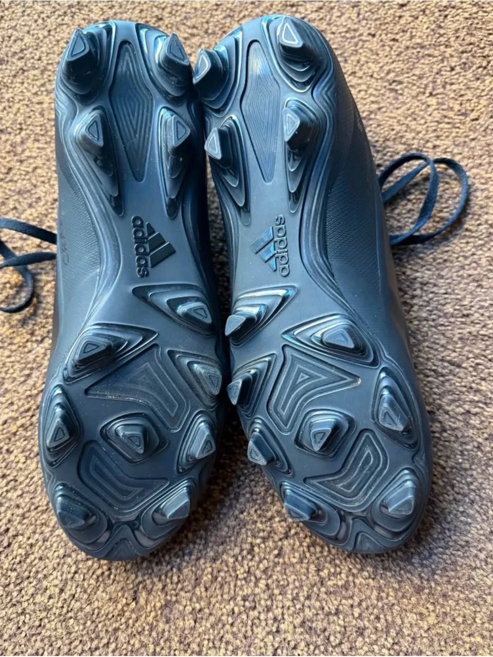 Adidas Predator Soccer Cleats -6.5 - Picture 3 of 6